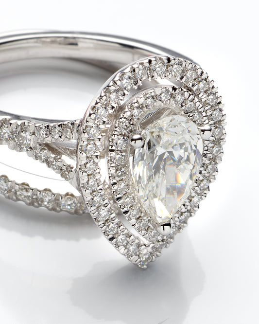1.75Ctw 14K White Gold Lab Grown Diamond Pear Shaped Bridal Set Size 7 4.3Dwt