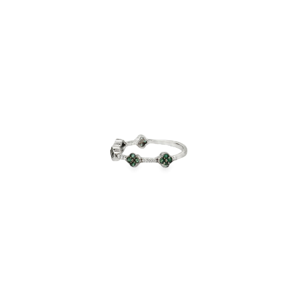 18K White Gold Emerald Flower & Diamond Fashion Ring – 0.25 CT, Size 7