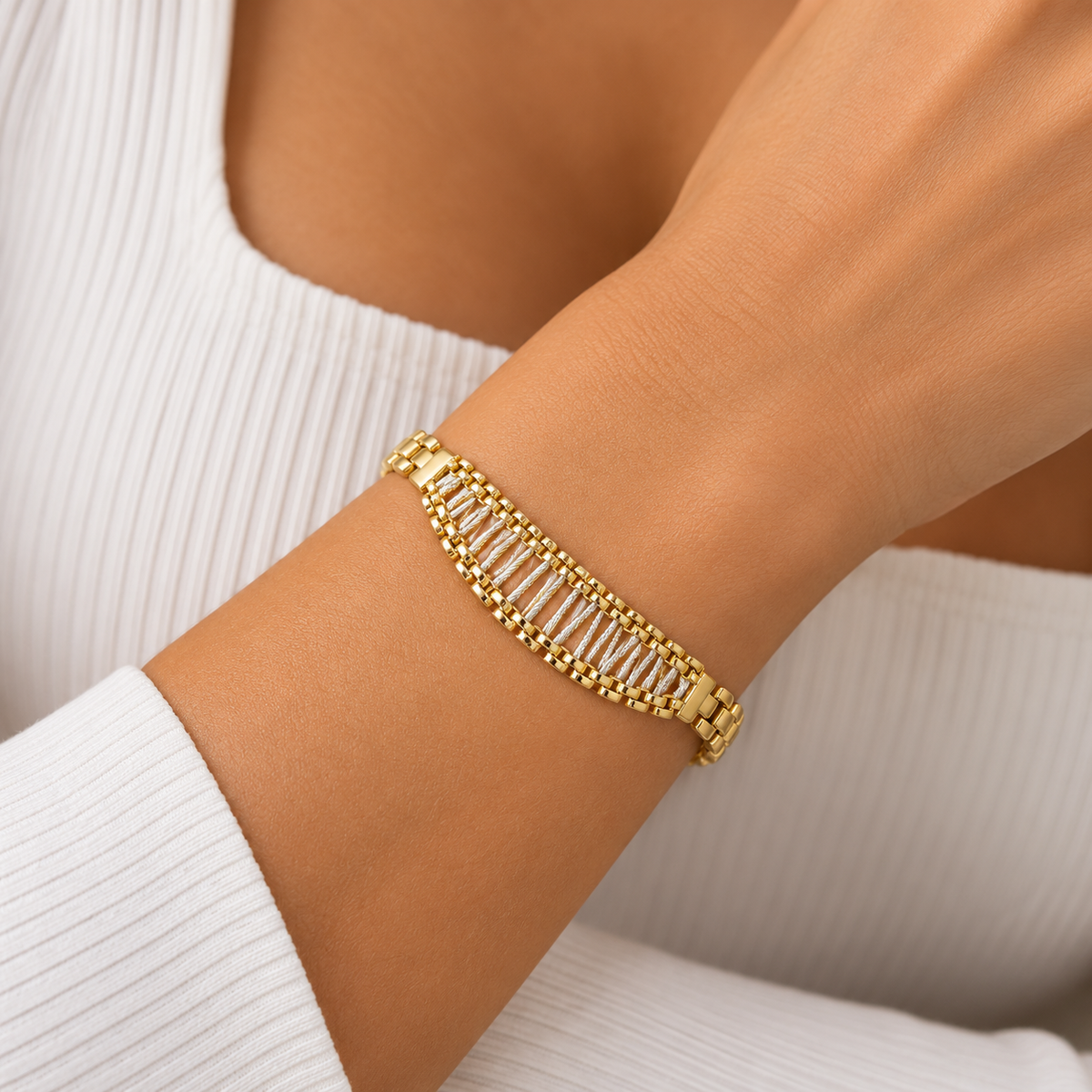 10K Yellow Gold Freeform Link Bracelet – 7 Inches