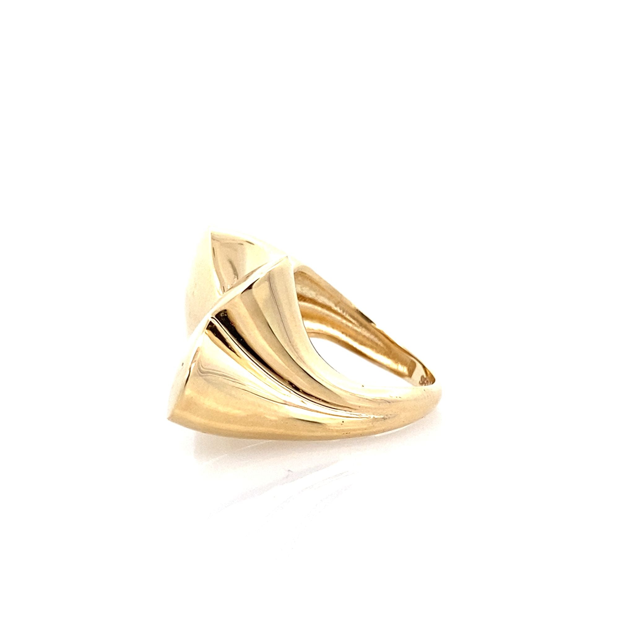 14K Yellow Gold Ladies Fashion Ring Size 6