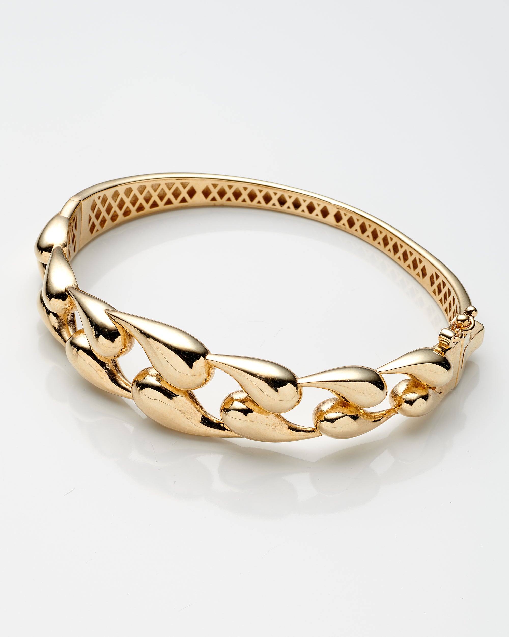 14K Yellow Gold Tear Drop Style Bangle 8.9Dwt