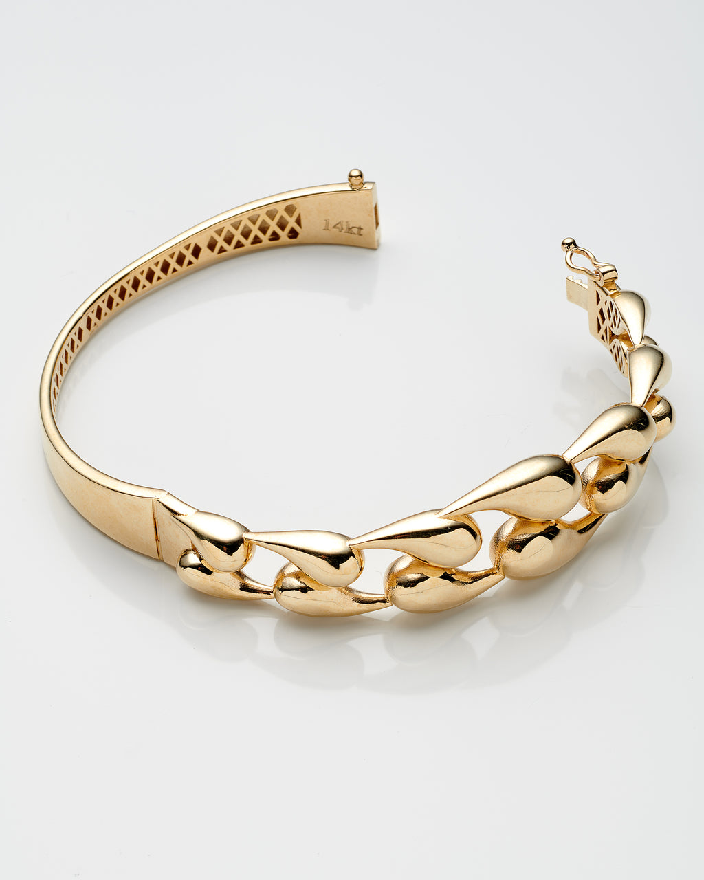 14K Yellow Gold Tear Drop Style Bangle 8.9Dwt