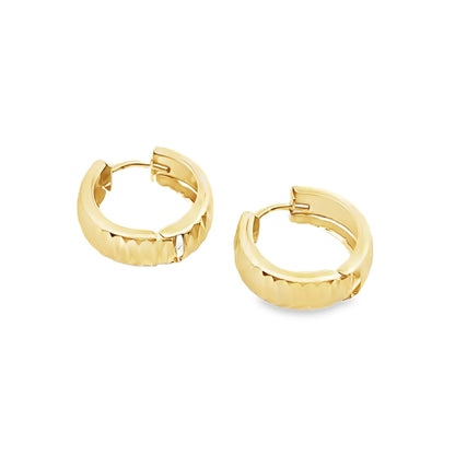 10K Yellow Gold  Diamond Cut Huggie Earrings 1.0Dwt