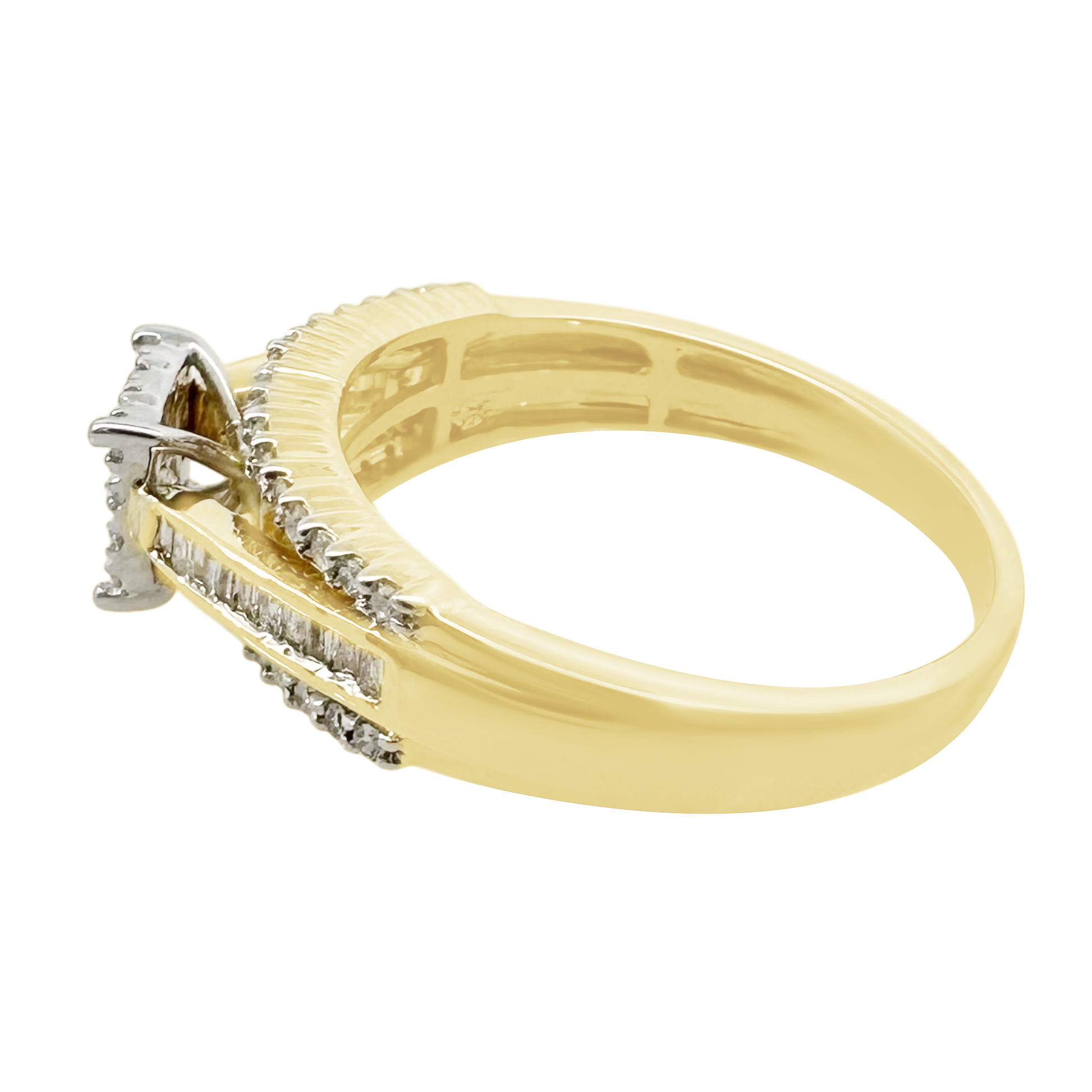 0.40Ctw 10K Yellow Gold Diamond Engagement Ring Size 7 1.9Dwt