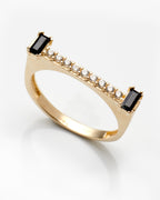 14K Yellow Gold Ladies Flat Bar Ring Size 7 1.4Dwt