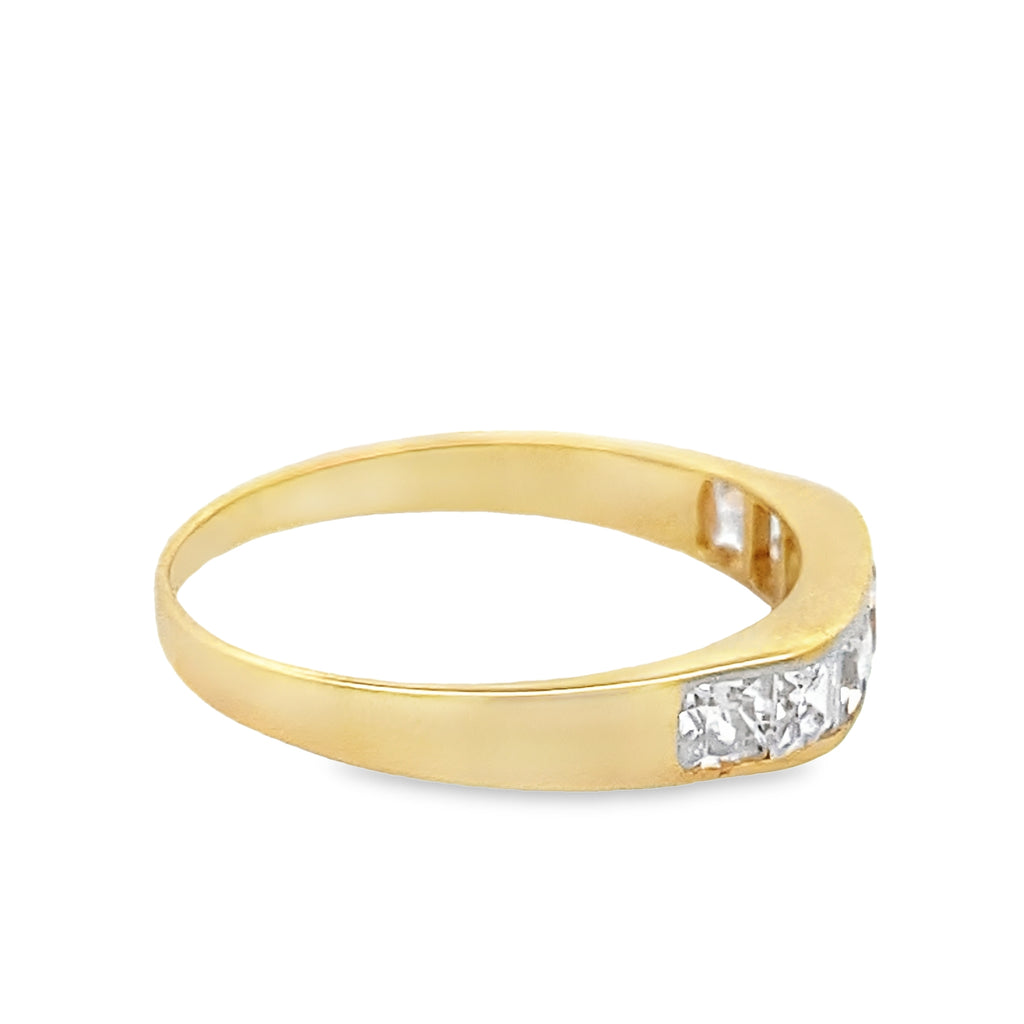 18K Yellow Gold Cz Lds Wedding Band Size 9 1.6Dwt