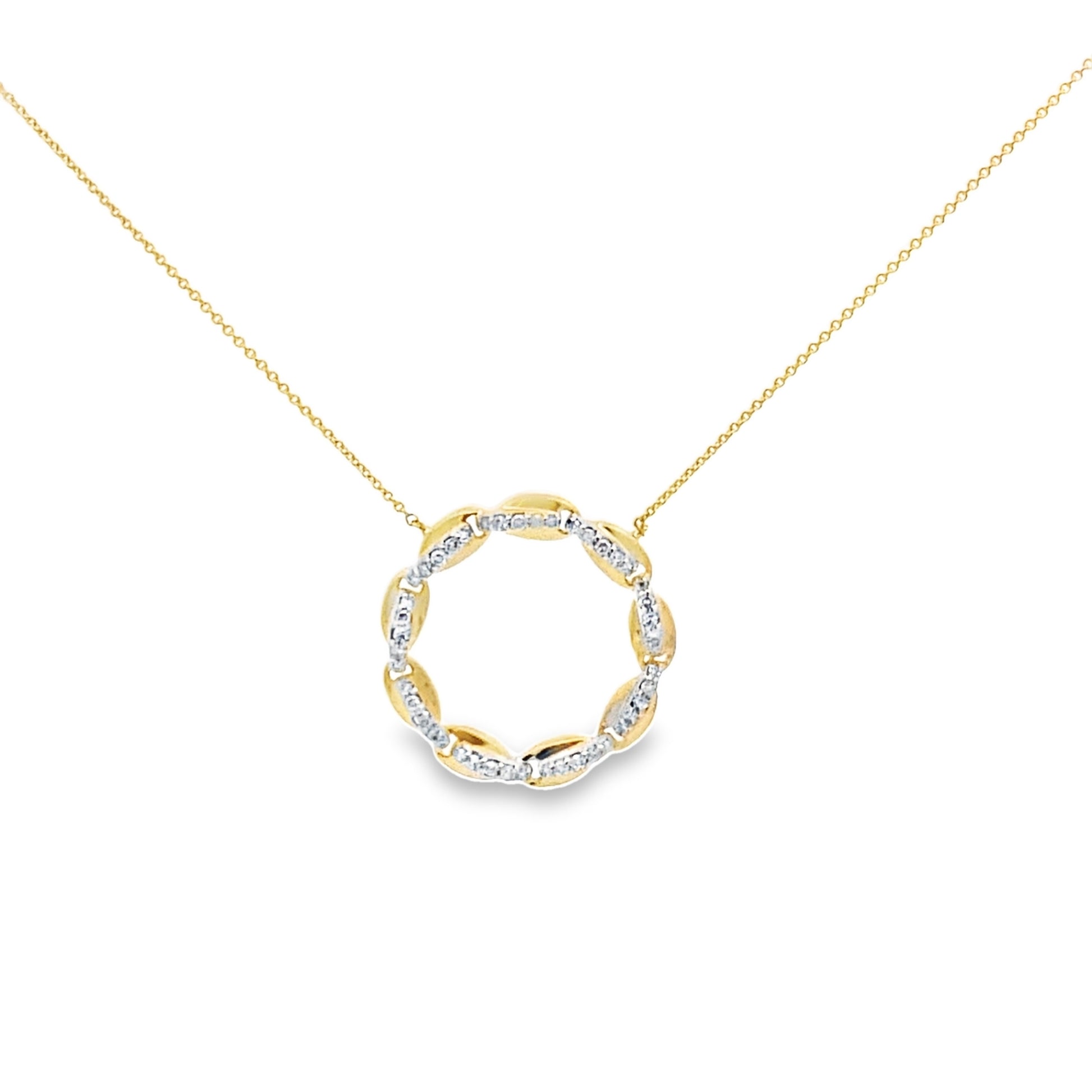 0.16Ctw 14K Yellow Gold Diamond Circle Necklace 18In 1.8Dwt