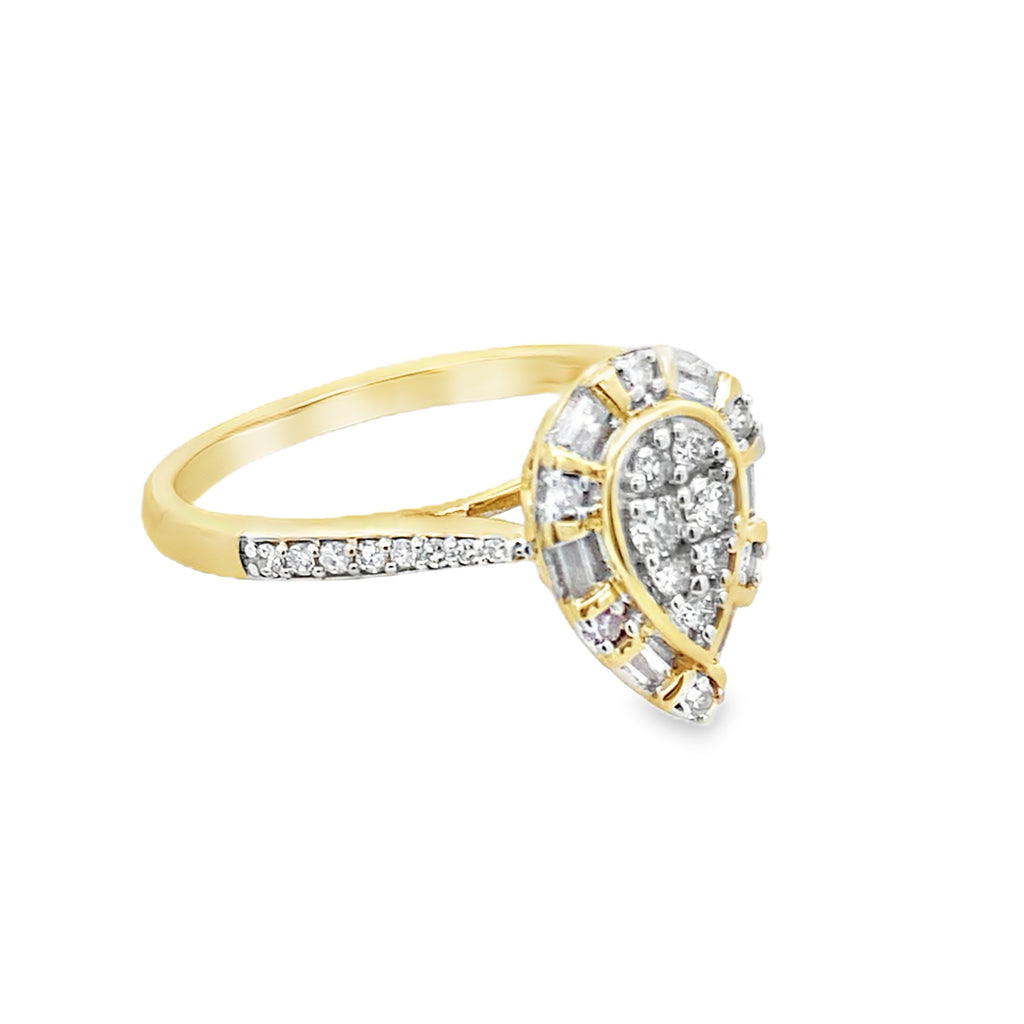 0.33Ctw 10K Yellow Gold Diamond Pear Engagement Ring Size 7 1.7Dwt