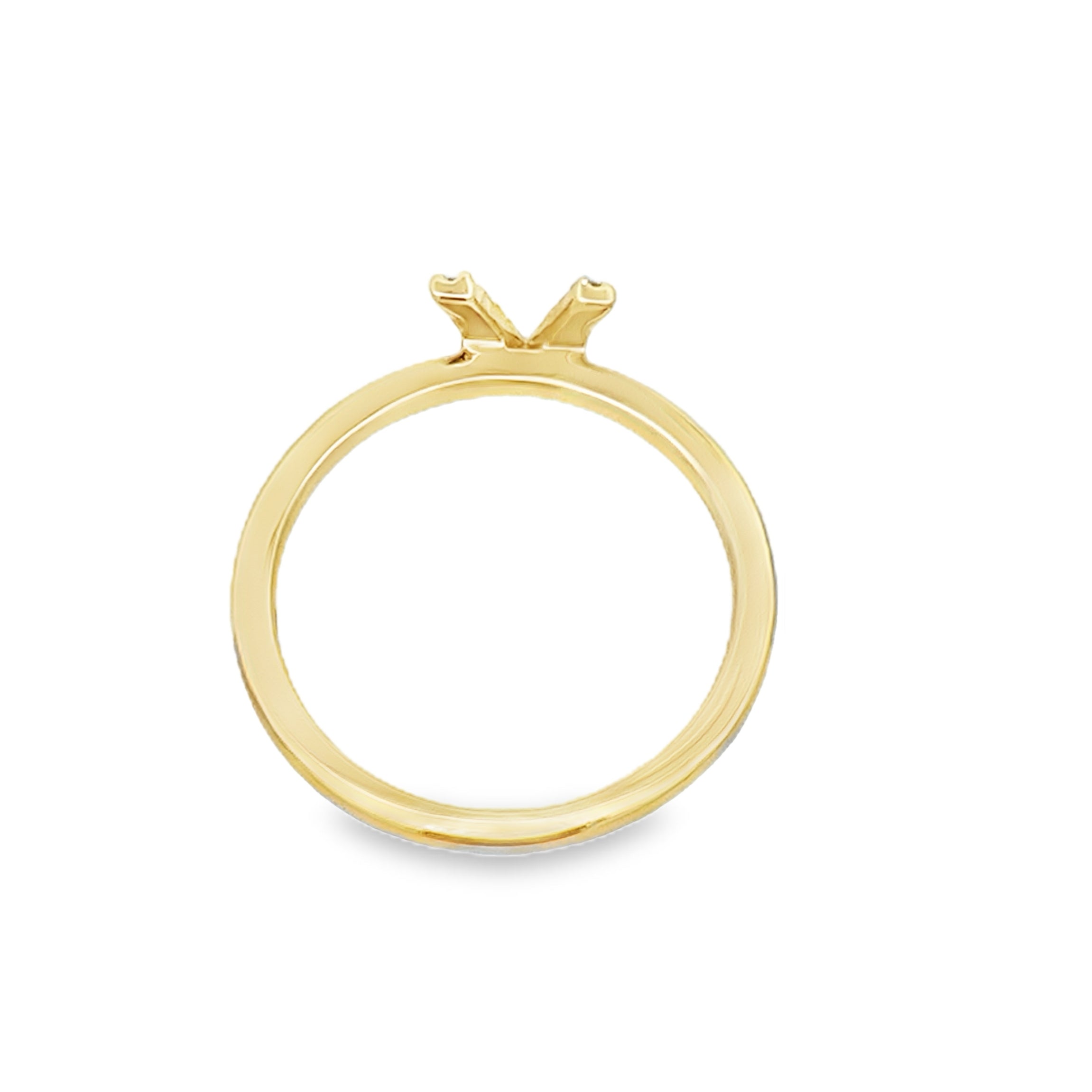 14K Yellow Gold Diamond Initial "V" Fashion Ring Size 7 1.1Dwt