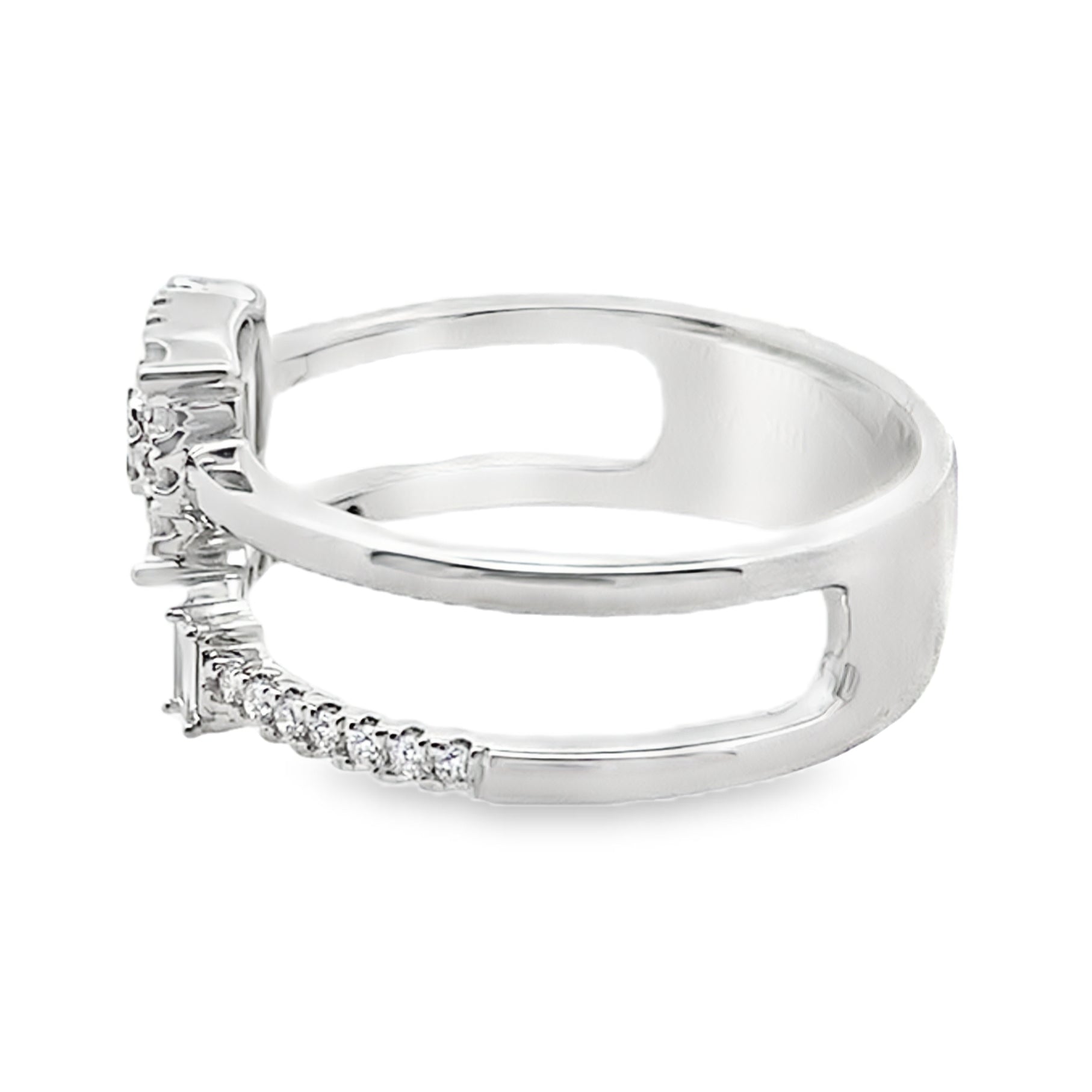 0.30Ct18kt White Gold Rd/Bgt Diamond  Ladies Double Ring Size 6.5 3.1Dwt