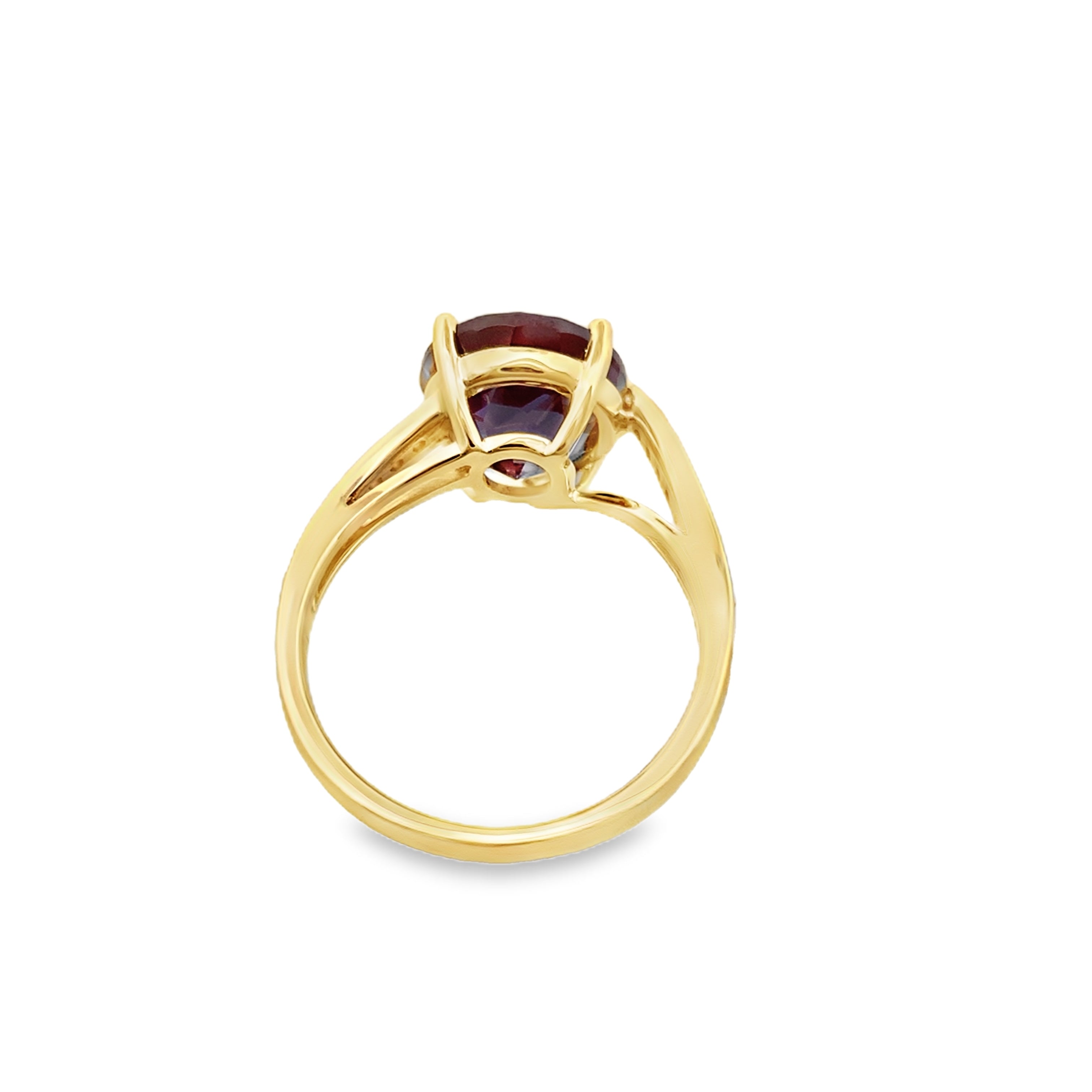 0.14 Ctw Diamond 5.49 Ctw Lab Created Alexandrite 14K Yellow Gold Ring Size 7 2.6Dwt