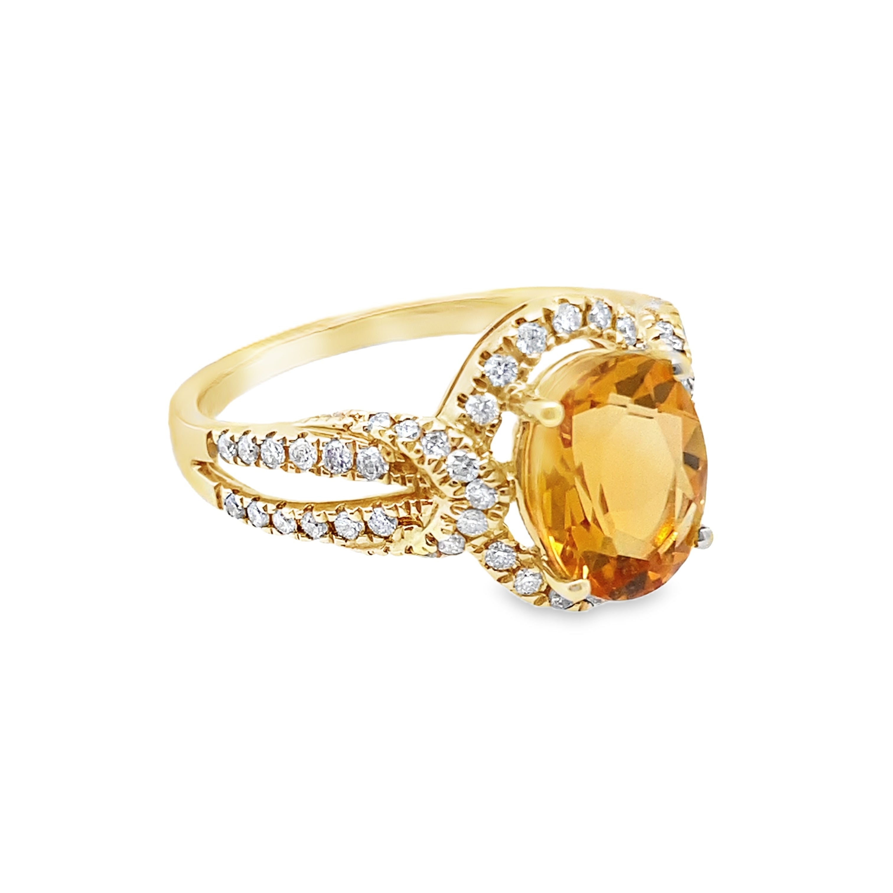 0.35Ctw Diamond 1.75Ctw Citrine 14K Yellow Gold Oval Ring Size 7 2.4Dwt