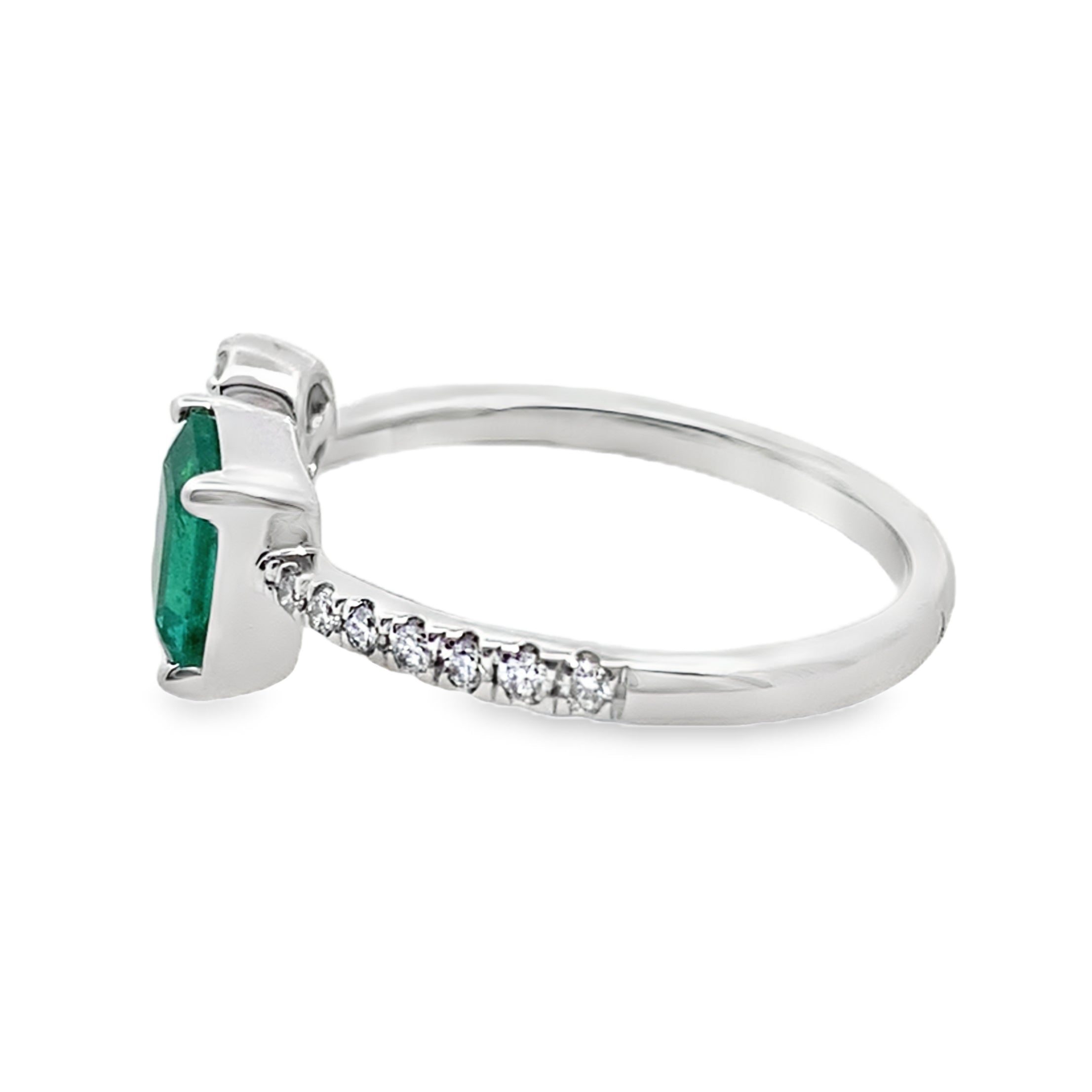 1.20Ct Rd/Bgt/Em 18K White Gold Diamond & Emerald Fashion Ring Size 7 2.0Dwt