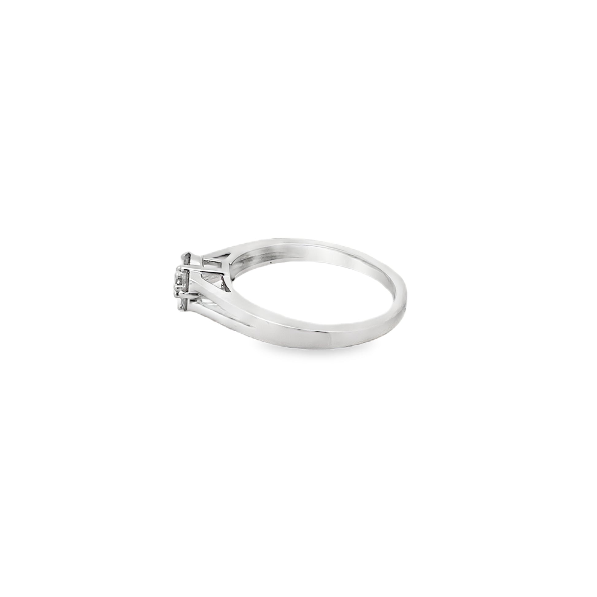 0.25Ct 10K White Gold Diamond Flower Fashion Ring Size 7 1.6Dwt