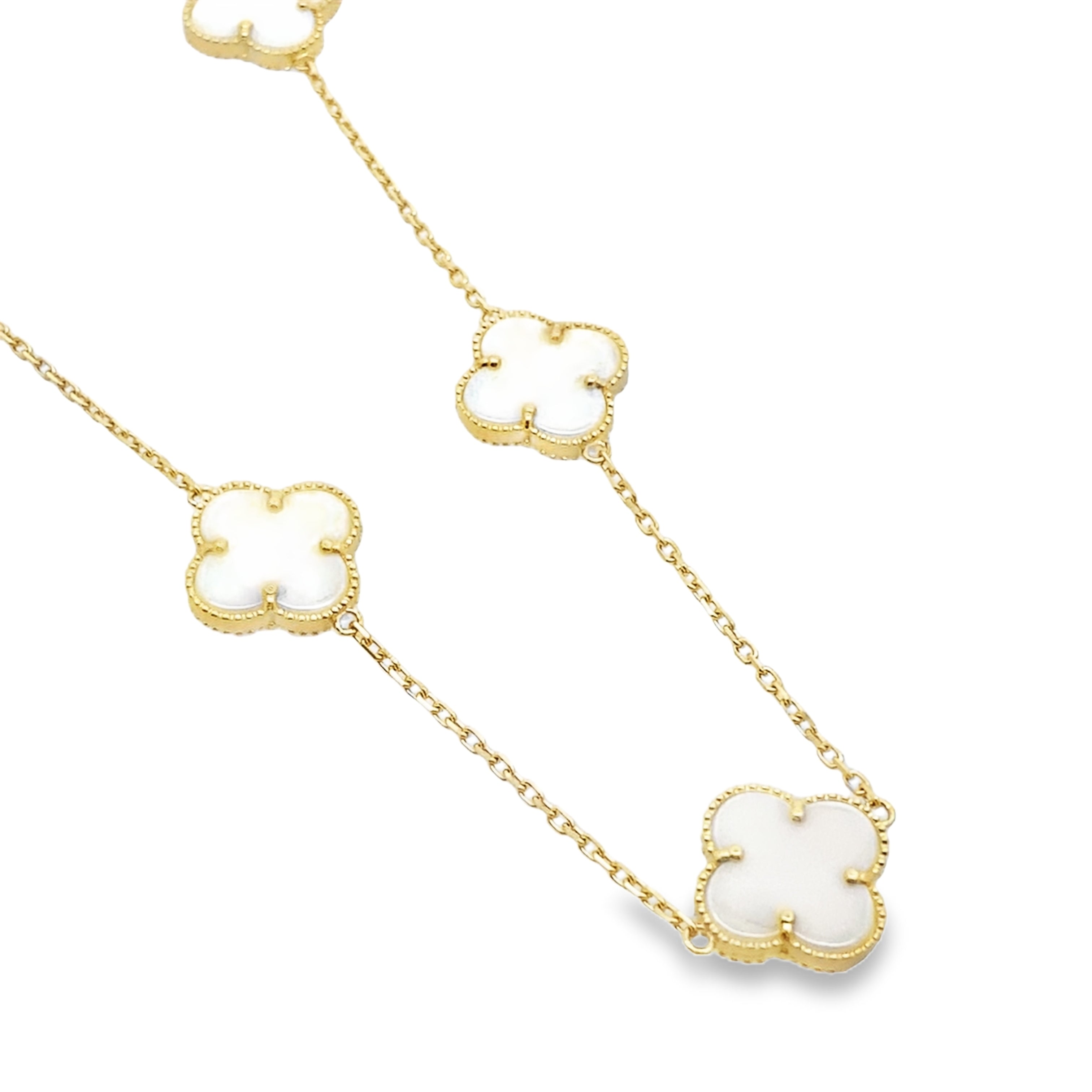 10K Yellow Gold Medium Five White Flowers Necklace 18In 6.0Dwt