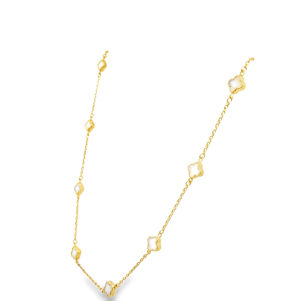 10K Yellow Gold Small White Flowers Necklace 18In 3.5Dwt