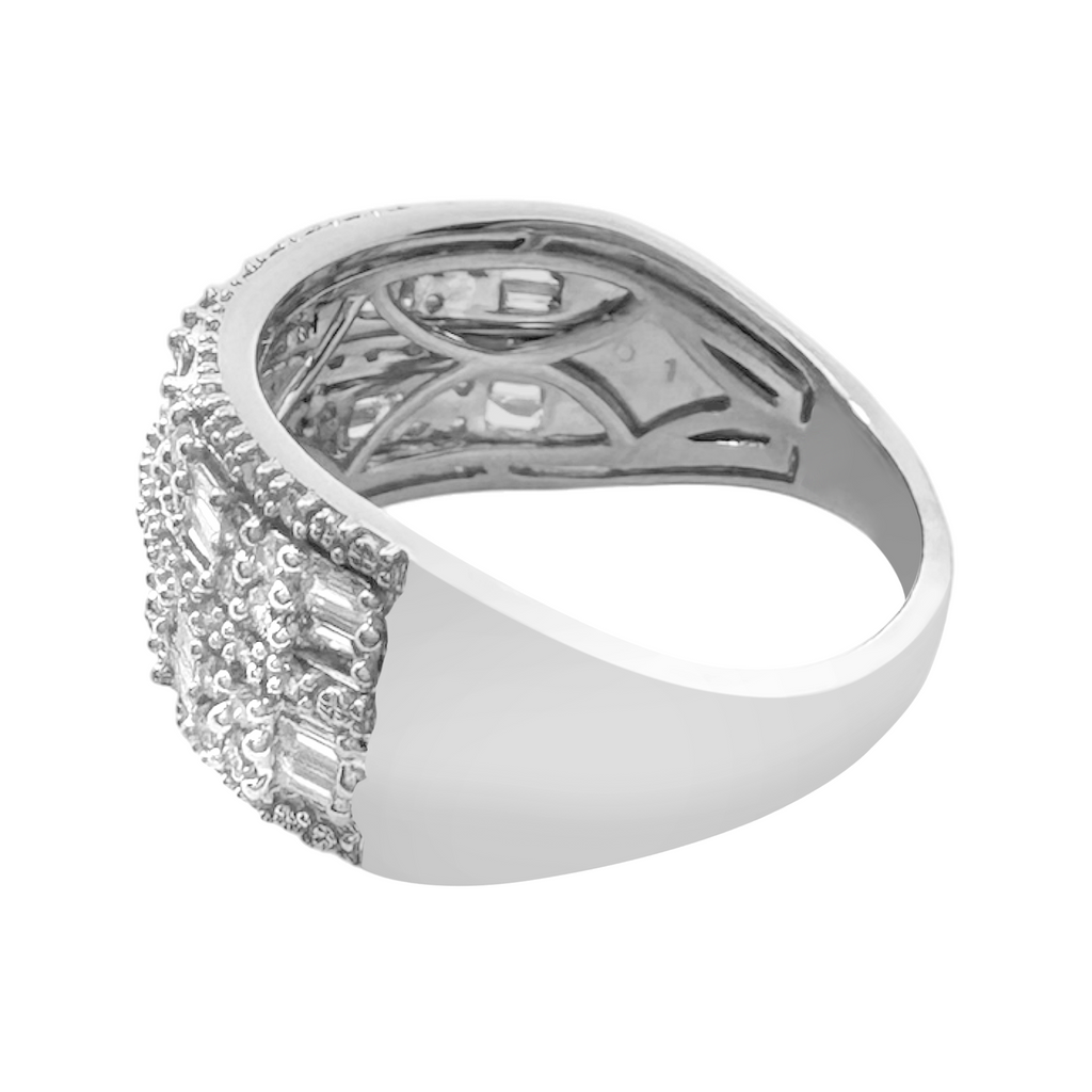 10K White Gold Diamond Fashion Ring Size 8 3.2Dwt