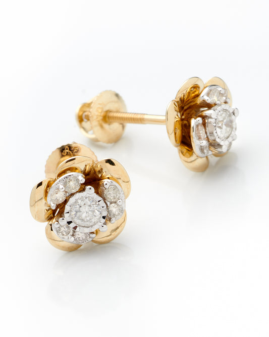 0.25Ctw 10K Yellow Gold Diamond Flower Stud Earrings