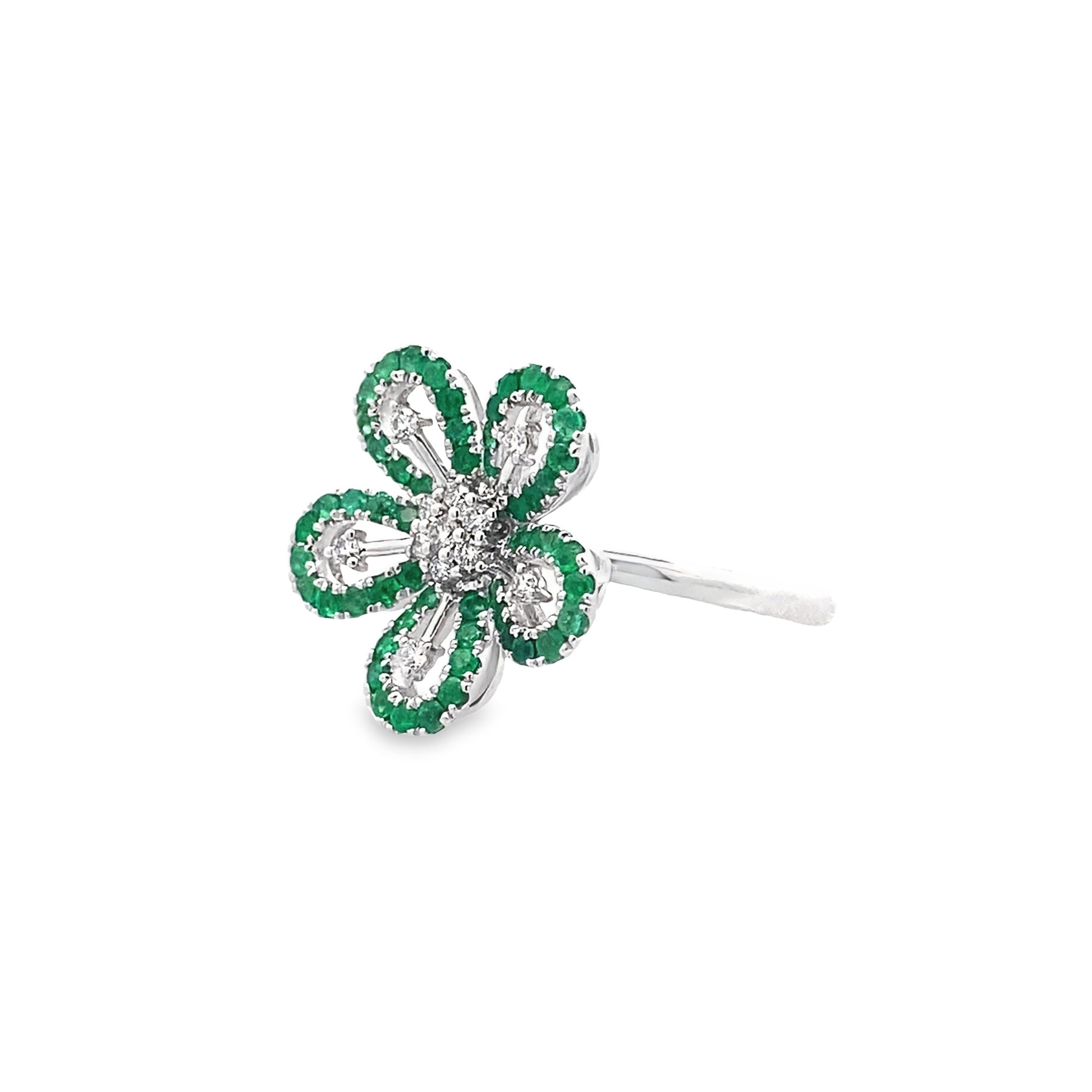 .15Ctw Dird 0.56 Ctw Emrd 14K White Gold Emerald & Diamond Flower Ring Size 7 3.0Dwt