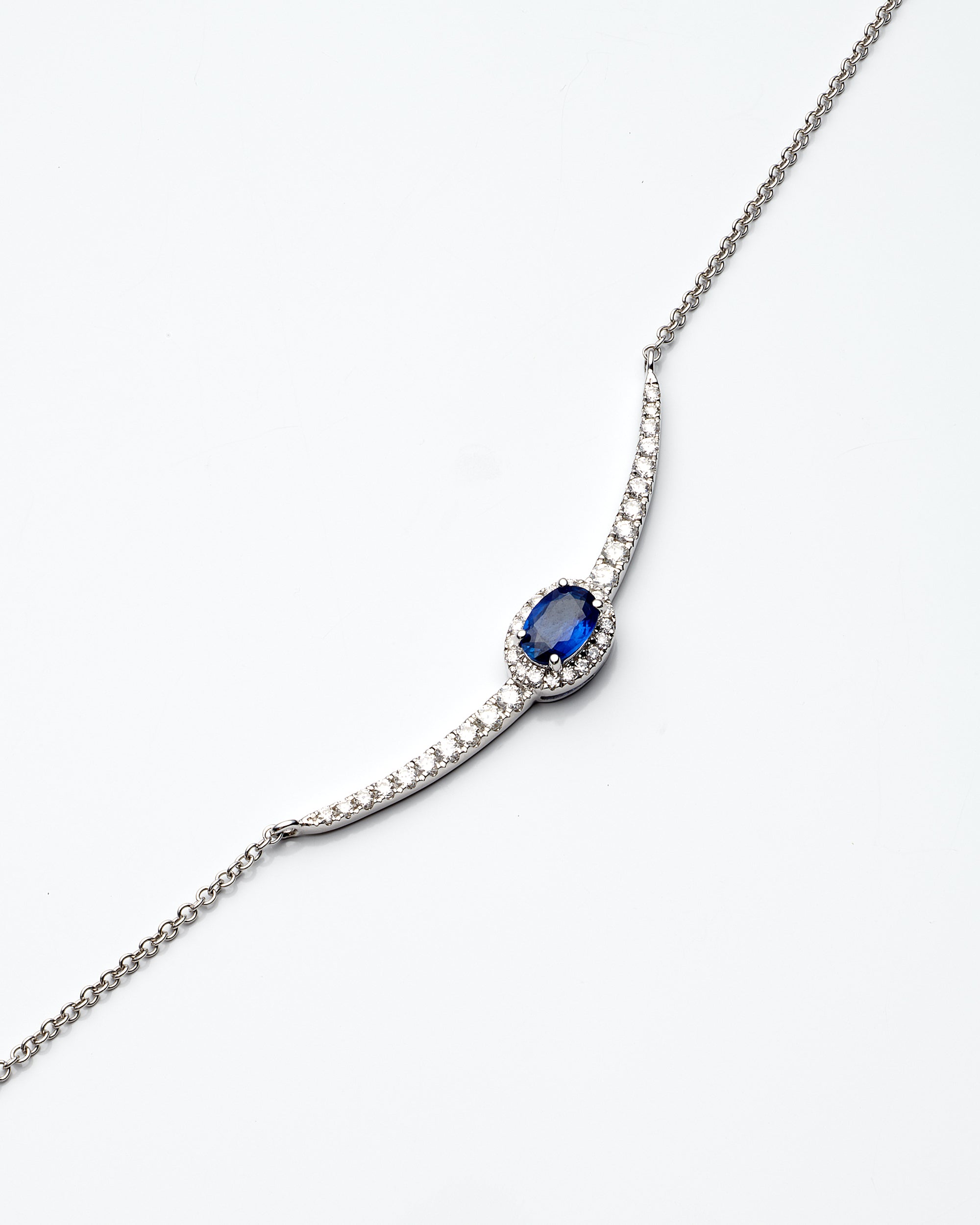 0.35Ctw Diamond 0.42Ctw Sapphire 18K White Gold Necklace 18In 1.9Dwt