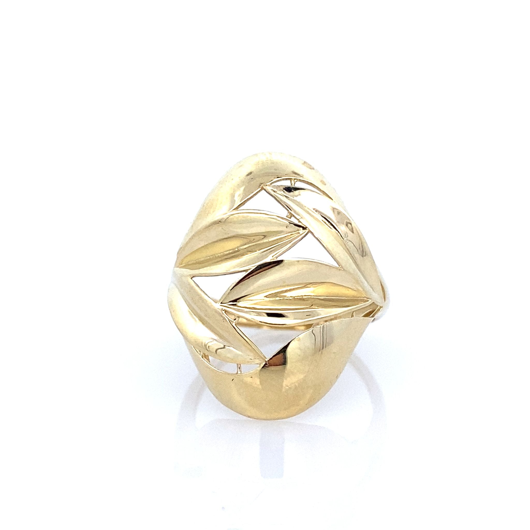 10K Yellow Gold Ladies Fashion Ring Size 7