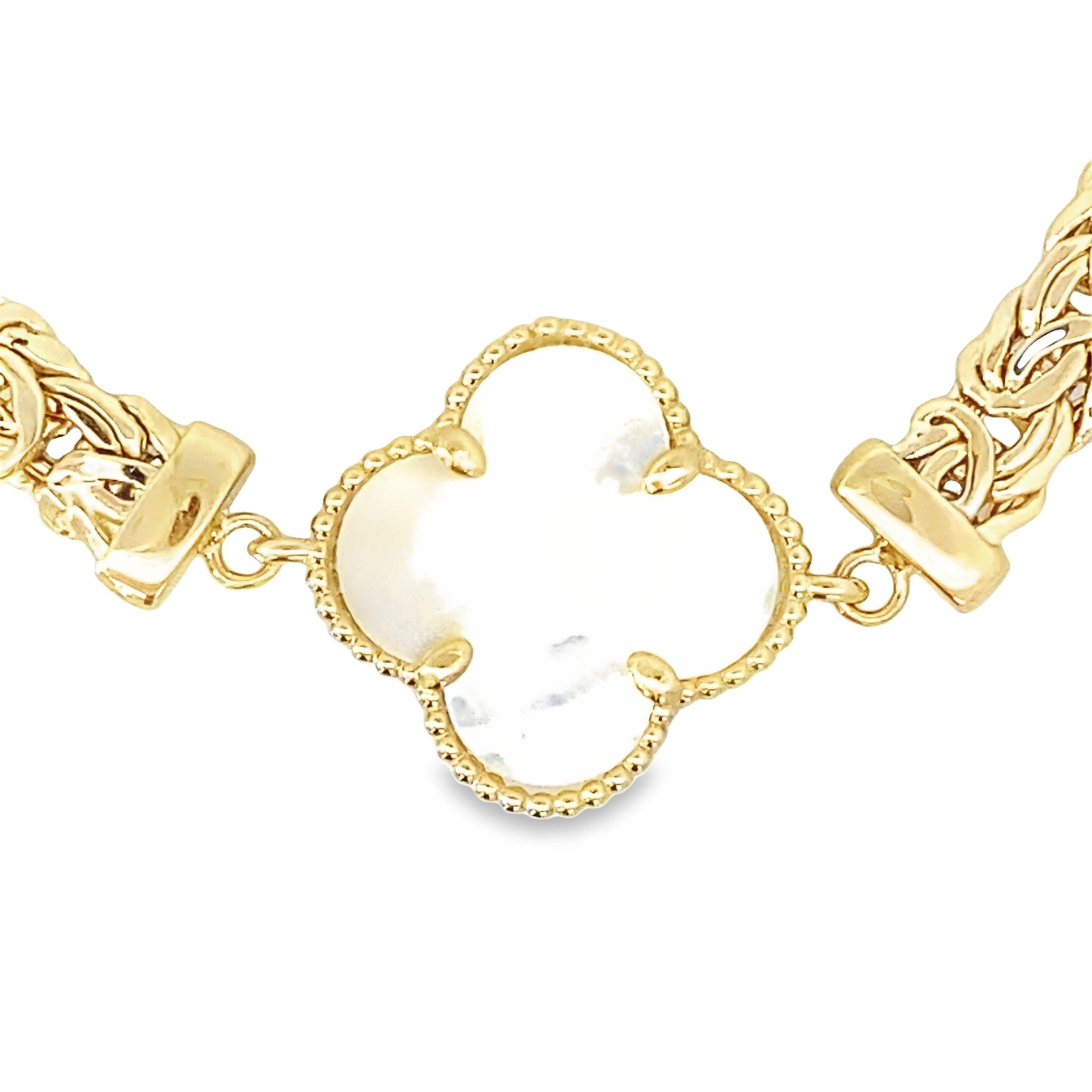 14K Yellow Gold Mother Of Pearl Flower Byzantine Link Neclace 18In