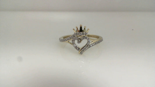 0.15Ctw 10K Yellow Gold Diamond Heart Ring Size 7 1.3Dwt