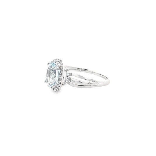 1.64 Aqov/0.12Ctw Dird 14K White Gold Aquamarine & Dia Ring Size 7 2.0Dwt