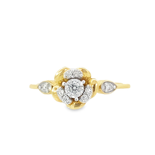 0.15Ctw 10K Yellow Gold Diamond Flower Ring Size 7 1.3Dwt