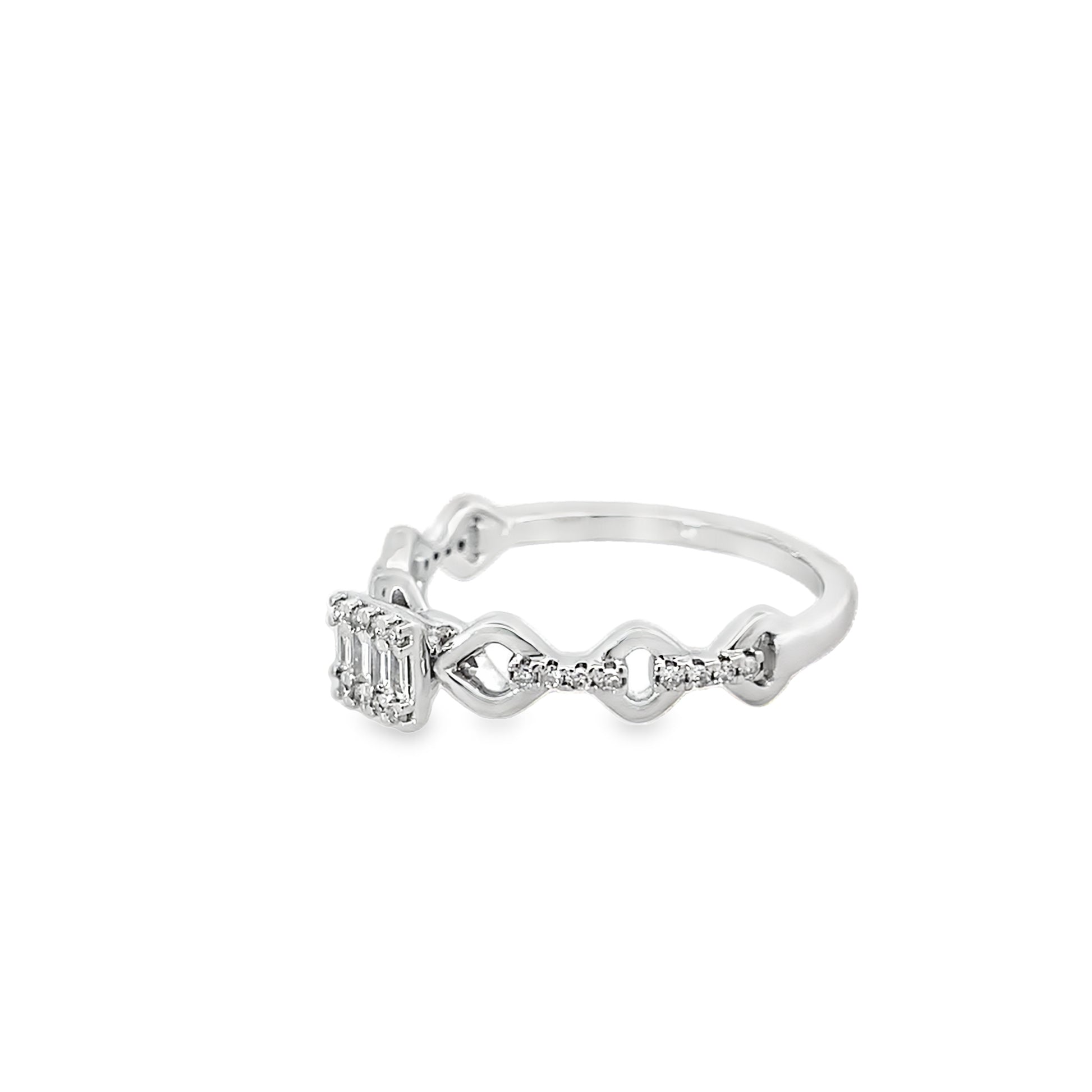 0.15Ctw 14K White Gold Diamond Fashion Ring Size 7 1.4Dwt