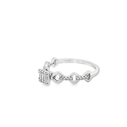 0.15Ctw 14K White Gold Diamond Fashion Ring Size 7 1.4Dwt