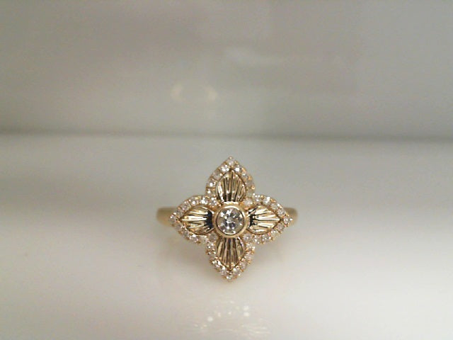 0.33Ctw 14K Yellow Gold Diamond Flower Ring Size 7 2.2Dwt