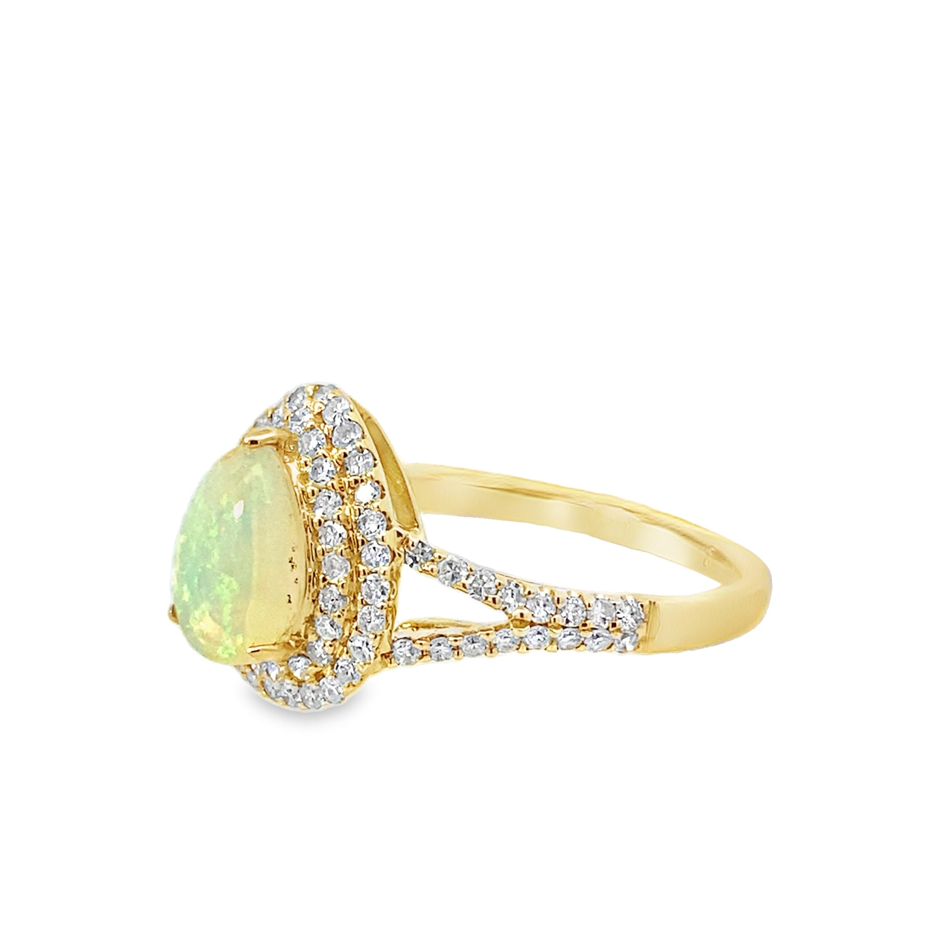 0.48Ctw Diamond 0.70Ctw Opal 14K Yellow Gold Fashion Ring Size 7 1.5Dwt