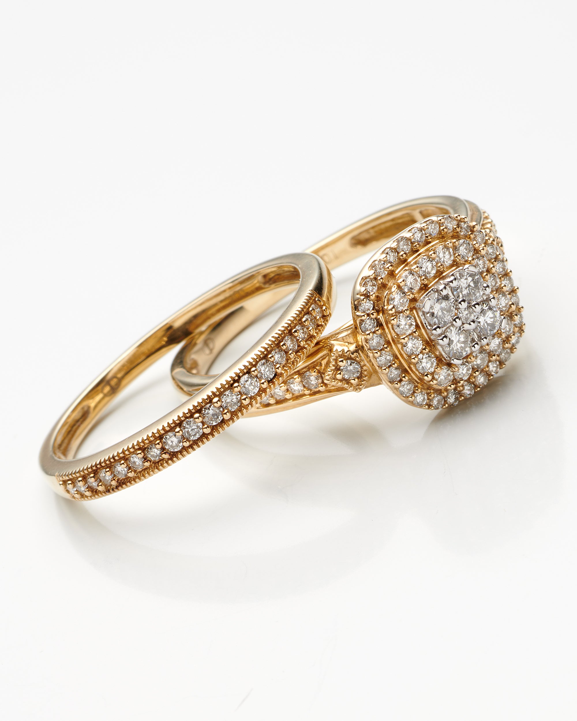 0.50Ctw 10K Yellow Gold Diamond Wedding Set Size 7 3.0Dwt