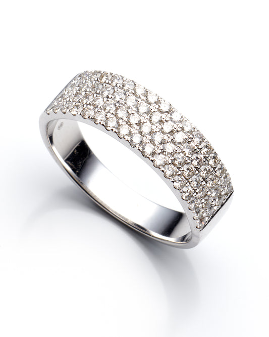 0.72Ctw 18K White Gold Diamond Fashion Ring Size 7 2.8Dwt