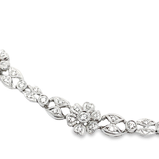 14K White Gold Diamond Flower Necklace 16In 22.6Dwt
