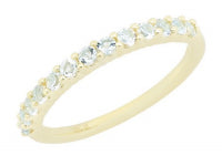 0.20Ctw Diamond 0.24Ctw Aquamarine 14K Yellow Gold Rin