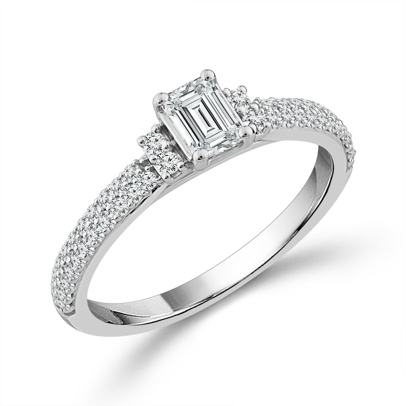 Diamond Engagement Ring 0.77 ct tw Emerald round 14k White Gold