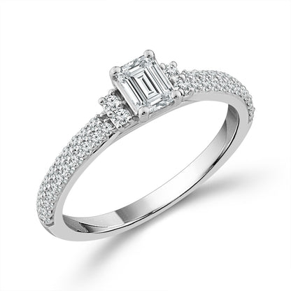 Diamond Engagement Ring 0.77 ct tw Emerald round 14k White Gold