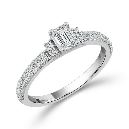 Diamond Engagement Ring 0.77 ct tw Emerald round 14k White Gold