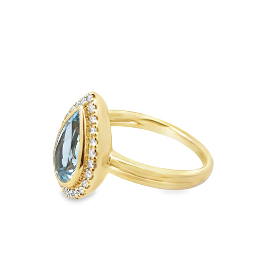 1.76 Aqpr/ 0.20Ctw Dird 14K Yellow Gold Aquamarine & Dia Ring Size 7 2.8Dwt