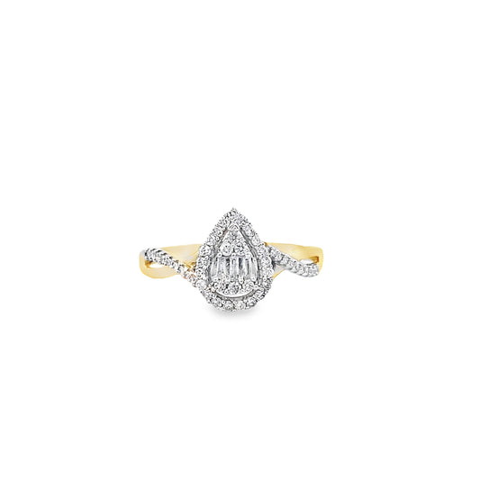 0.25Ctw 10K Yellow Gold Pear Cut Diamond Fashion Ring Size 71.2Dwt