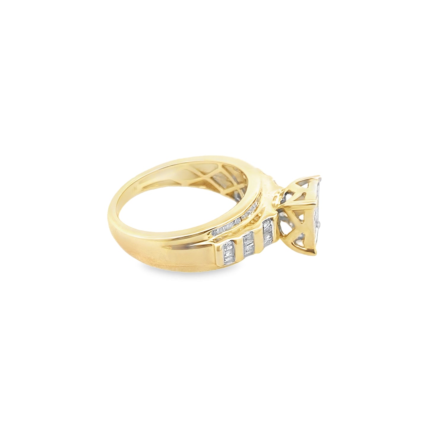 1.00Ctw 10Kt Yellow Gold Lds Engagement Ring Size 5 2.7Dwt