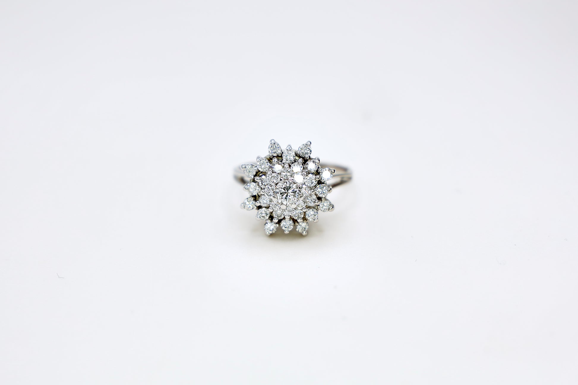 10K White Gold Diamond Fashion Ring Size 9.75 5.7Dwt