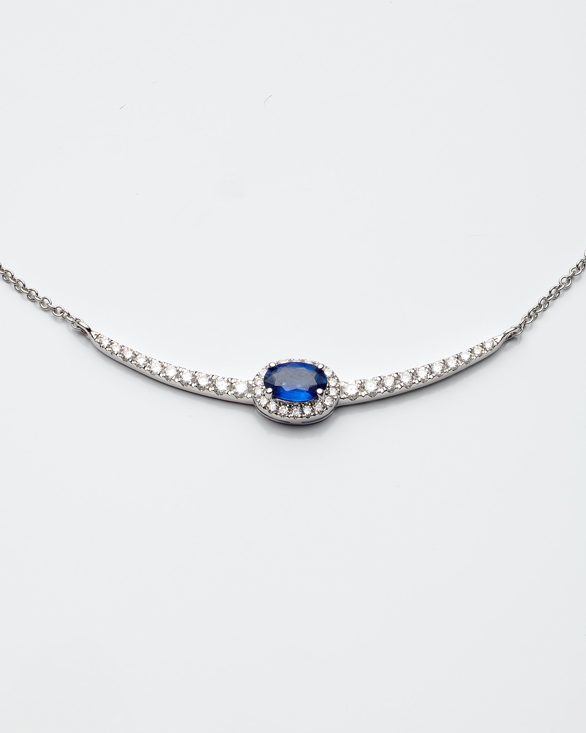 0.35Ctw Diamond 0.42Ctw Sapphire 18K White Gold Necklace 18In 1.9Dwt
