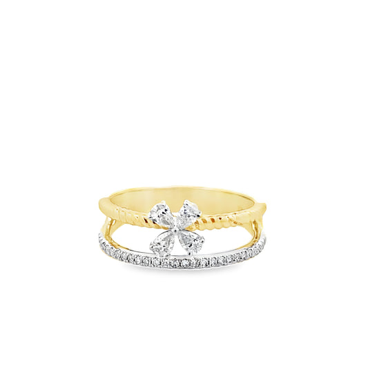 0.33Ctw 14K Yellow Gold Diamond Flower Ring Size 7 2.6Dwt
