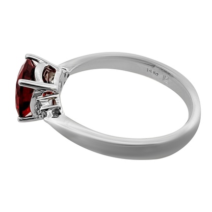 1.96 Gacu 0.05 Dird 14K White Gold Garnet & Dia Ring Size 7 2.3Dwt