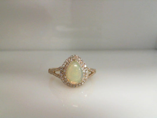 0.41Ctw Diamond 0.68Ctw Opal 14K Yellow Gold Fashion Ring Si