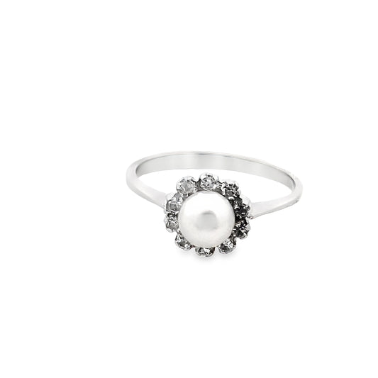 18K White Gold Pearl & Cz Ring Size 4.5 1.4Dwt
