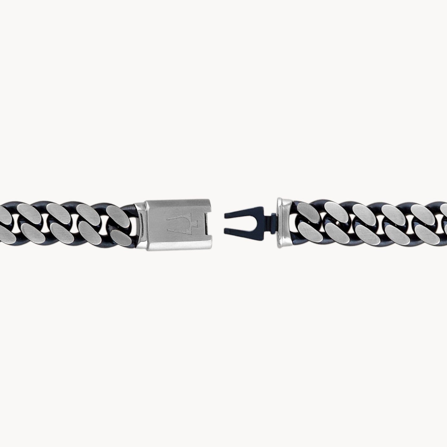 Bulova Classic Bracelet Stainless Steel With Blue Tone 10Mm 8In (Bvb1078-Slstna)
